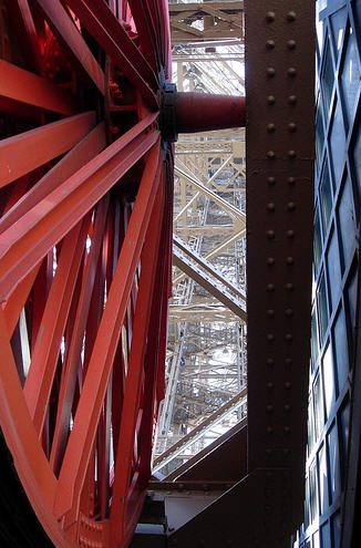  Eiffel Tower - Mechanical 